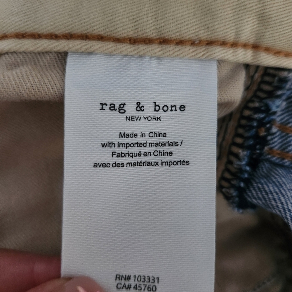 rag & bone | Logan Mid-Rise Distressed Wide Leg Jeans in Vandam - Size 28 - Picture 12 of 13